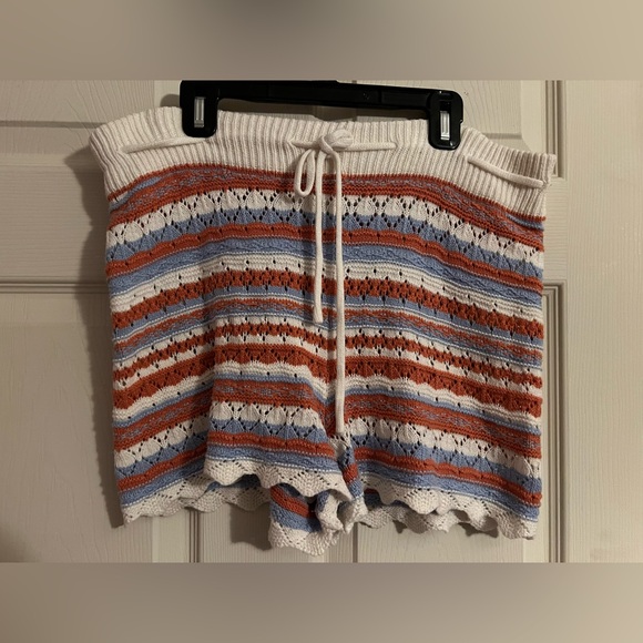 Hippie Rose 3 piece set, shorts, tank, cardigan, size medium - Picture 4 of 9